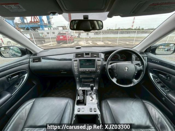 Used 2004 AT toyota crown GRS180 Image[18]