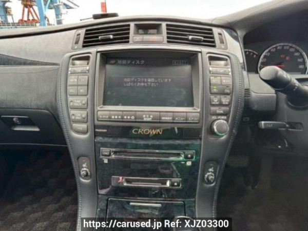 Used 2004 AT toyota crown GRS180 Image[22]