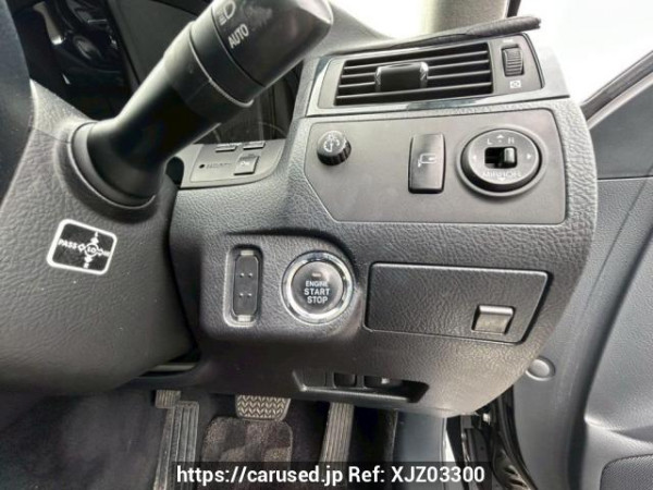 Used 2004 AT toyota crown GRS180 Image[25]