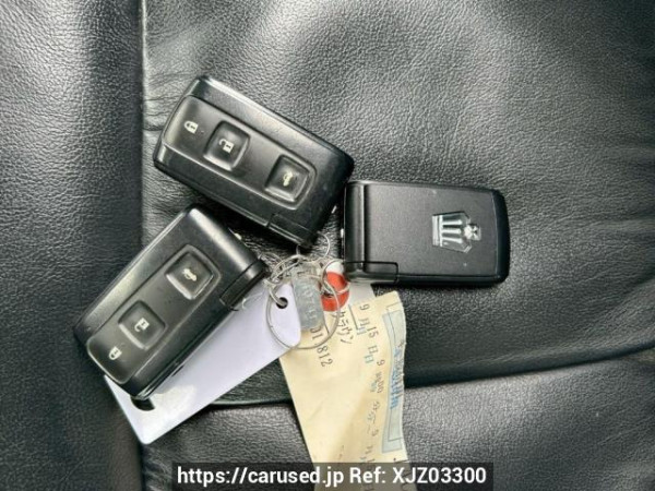 Used 2004 AT toyota crown GRS180 Image[27]