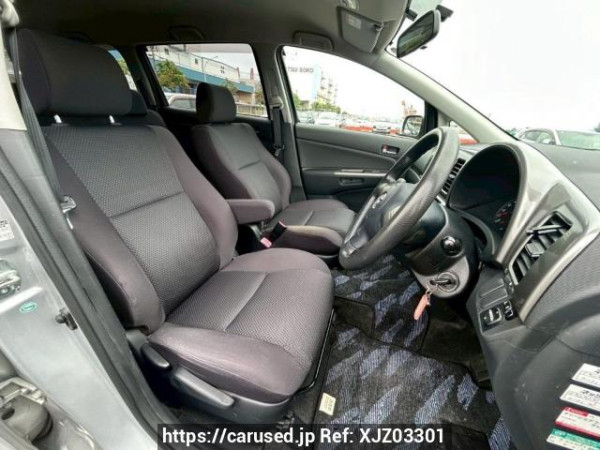 Used 2004 AT toyota wish ZNE10G Image[12]
