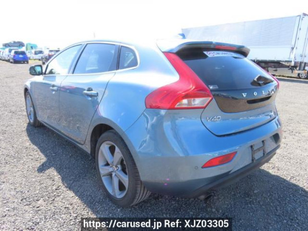 Used 2014 AT volvo v40 MB4164T Image[4]