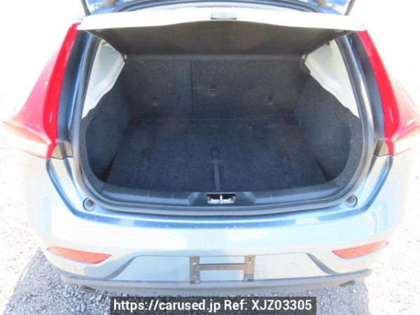 Used 2014 AT volvo v40 MB4164T Image[8]