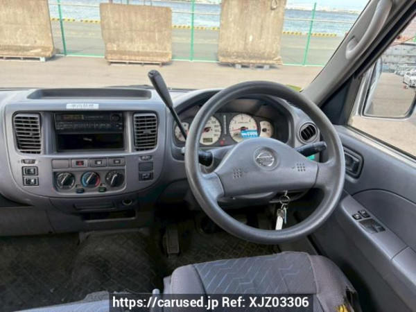 Used 2001 AT nissan caravan-bus DWGE25 Image[22]