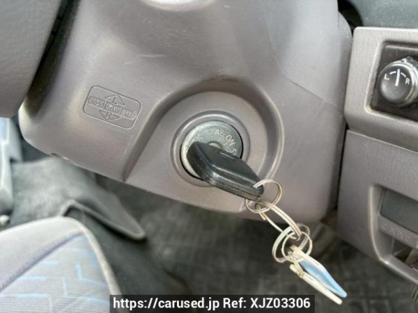 Used 2001 AT nissan caravan-bus DWGE25 Image[24]