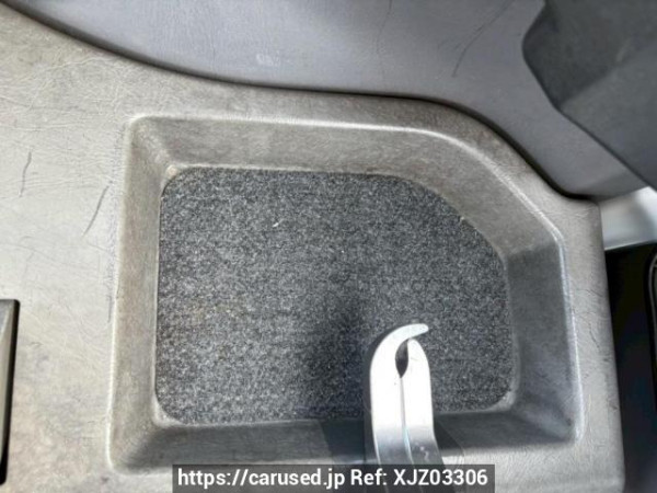 Used 2001 AT nissan caravan-bus DWGE25 Image[47]