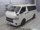 Toyota Regiusace Van TRH200V