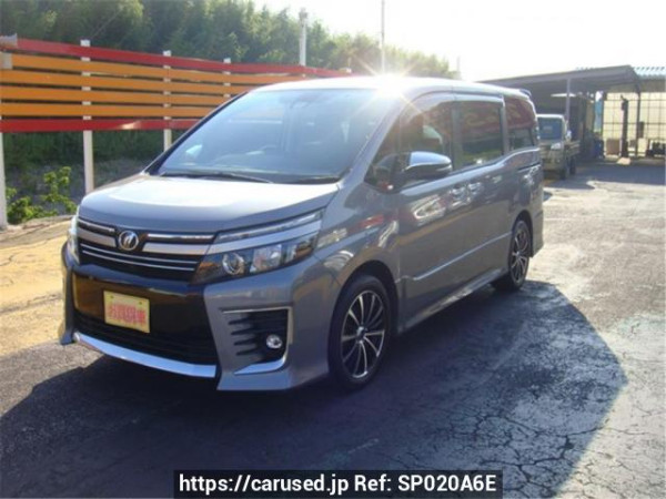 Used 2016 AT toyota voxy ZRR80W Image[0]