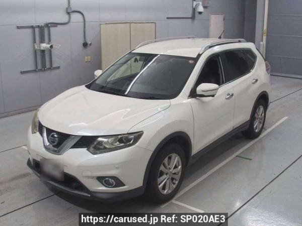 Used 2014 AT nissan x-trail NT32 Image[0]