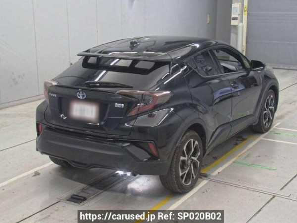 Used 2017 AT toyota c-hr ZYX10 Image[1]