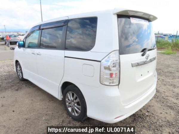 Used 2011 AT toyota voxy ZRR70W Image[4]