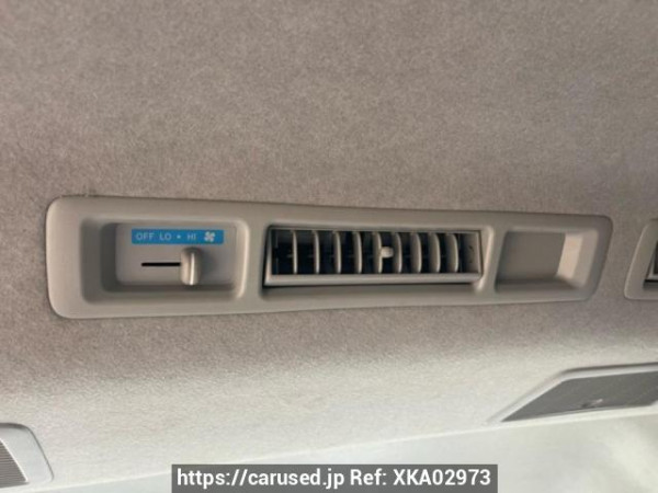 Used 2006 AT toyota hiace-wagon TRH214W Image[20]