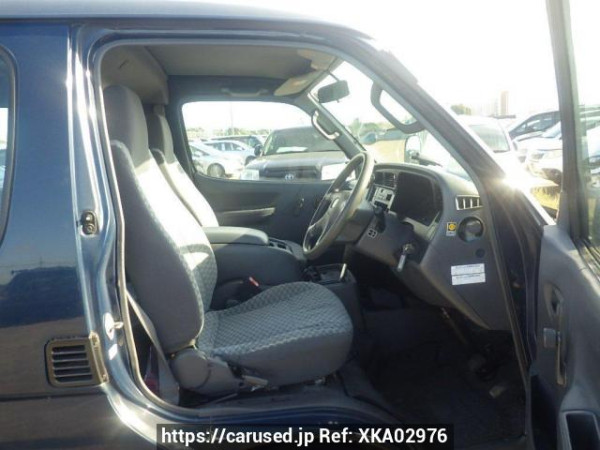 Used 2000 AT toyota hiace-wagon RZH111G Image[11]