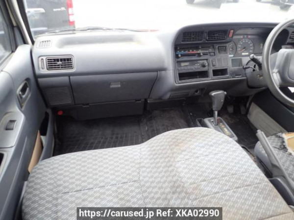 Used 2001 AT toyota regiusace-van RZH112V Image[13]