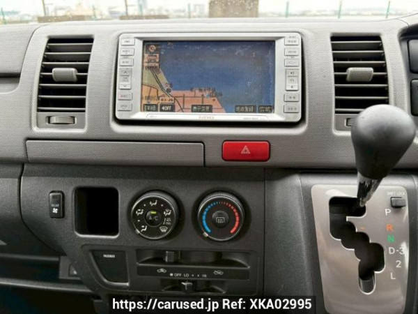 Used 2006 AT toyota regiusace-van KDH205V Image[22]