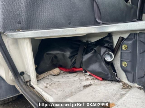 Used 2004 AT toyota hiace-van TRH102V Image[42]