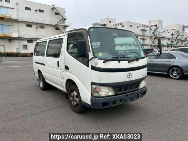 Used 2006 MT toyota dyna-route-van XZU308V Image[0]