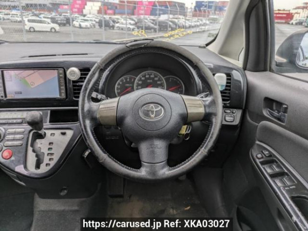 Used 2005 AT toyota wish ZNE10G Image[21]