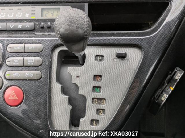 Used 2005 AT toyota wish ZNE10G Image[29]