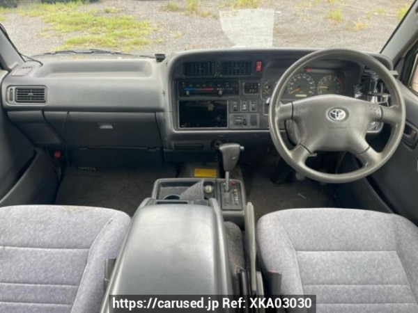 Used 2003 AT toyota hiace-van RZH112V Image[16]