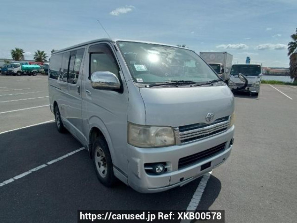 Used 2004 AT toyota hiace-van KDH205V Image[0]