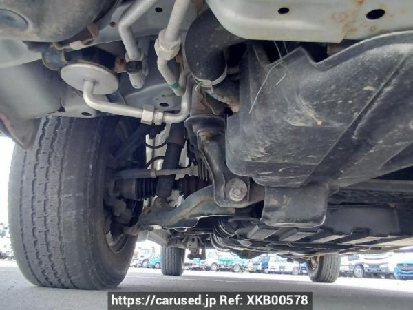 Used 2004 AT toyota hiace-van KDH205V Image[33]