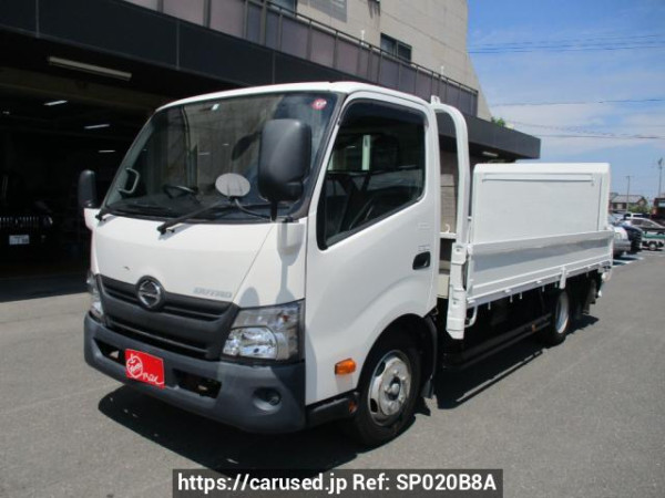 Used 2017 AT hino dutro XZU710M Image[1]
