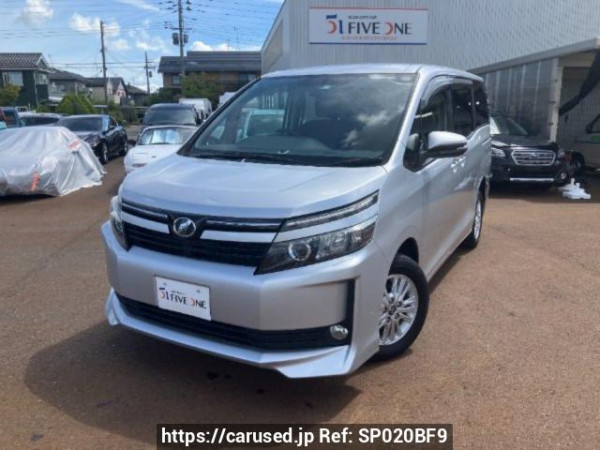 Used 2014 AT toyota voxy ZRR85G Image[2]