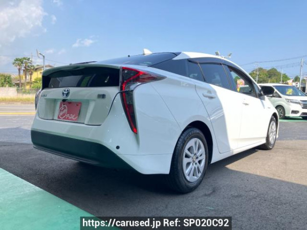 Used 2018 AT toyota prius ZVW50 Image[1]