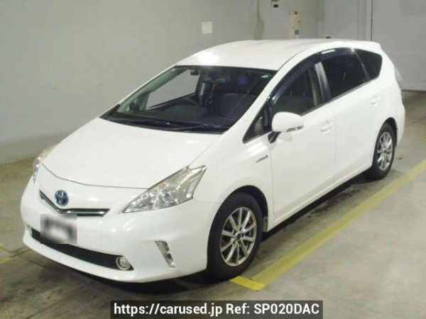 Used 2014 AT toyota prius-alpha ZVW40W Image[0]