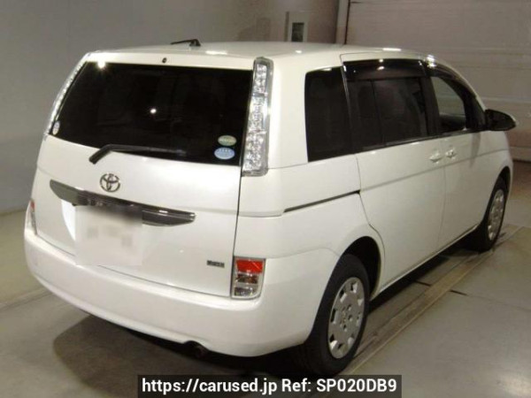 Used 2016 AT toyota isis ZGM15G Image[1]
