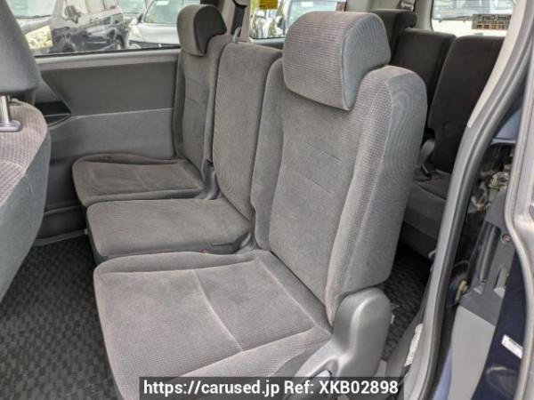 Used 2007 AT toyota noah ZRR70G Image[16]