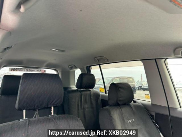 Used 2005 AT toyota isis ZNM10W Image[18]