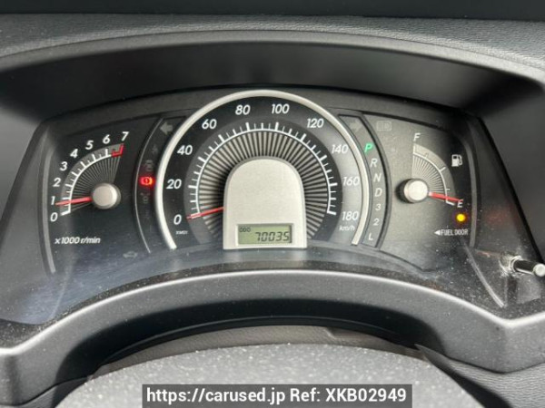 Used 2005 AT toyota isis ZNM10W Image[22]