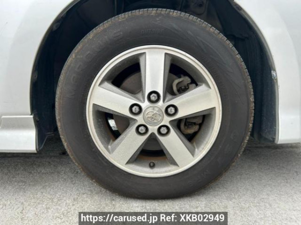 Used 2005 AT toyota isis ZNM10W Image[31]