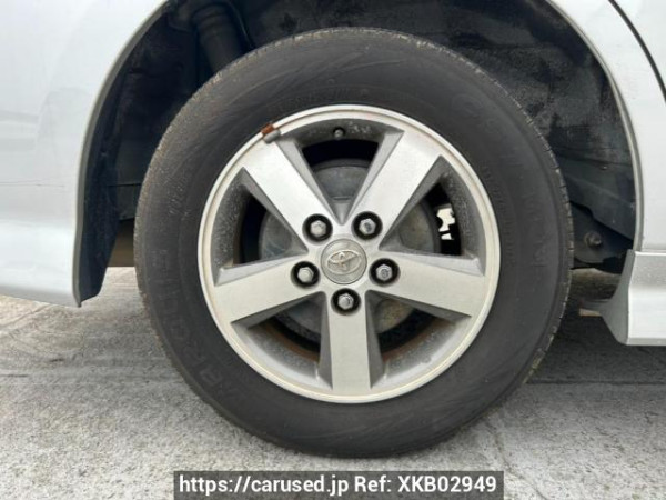 Used 2005 AT toyota isis ZNM10W Image[33]