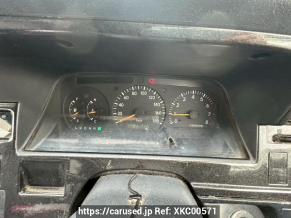 Used 2003 AT toyota regiusace-van TRH102V Image[17]