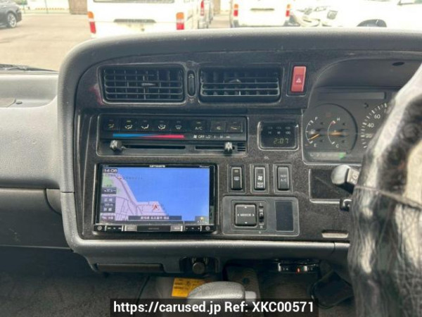 Used 2003 AT toyota regiusace-van TRH102V Image[19]