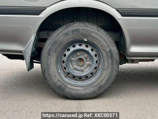 Used 2003 AT toyota regiusace-van TRH102V Image[27]