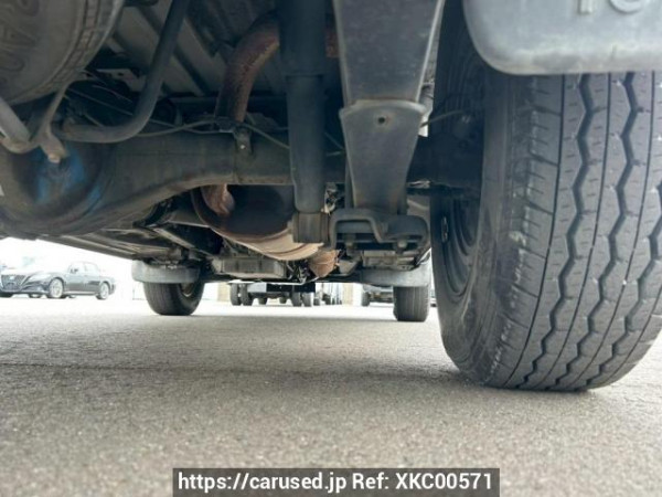 Used 2003 AT toyota regiusace-van TRH102V Image[38]