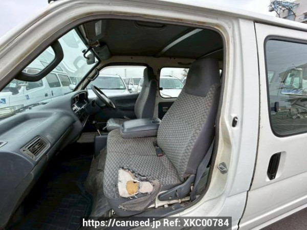 Used 2003 AT toyota regiusace-van RZH112V Image[13]