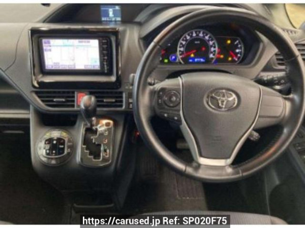 Used 2015 AT toyota noah ZRR85W Image[2]