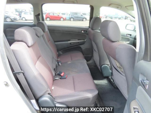 Used 2004 AT toyota wish ZNE10G Image[16]