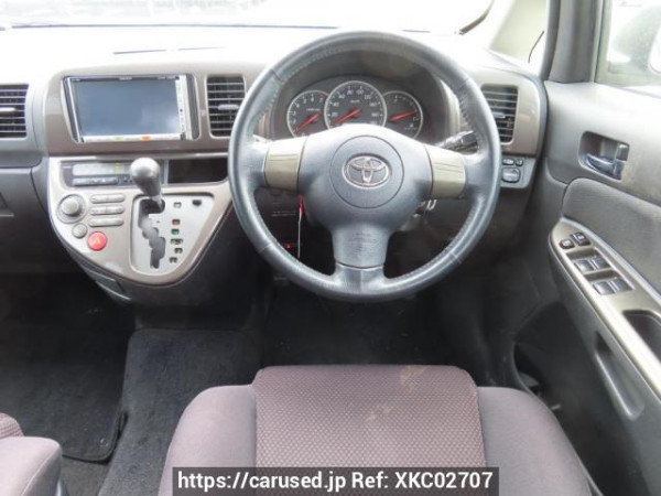 Used 2004 AT toyota wish ZNE10G Image[22]