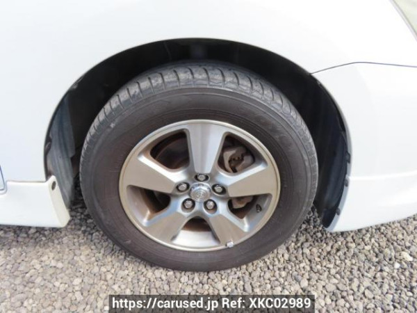 Used 2005 AT toyota wish ZNE10G Image[32]