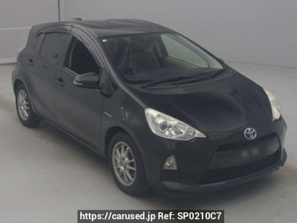 Used 2012 AT toyota aqua NHP10 Image[2]
