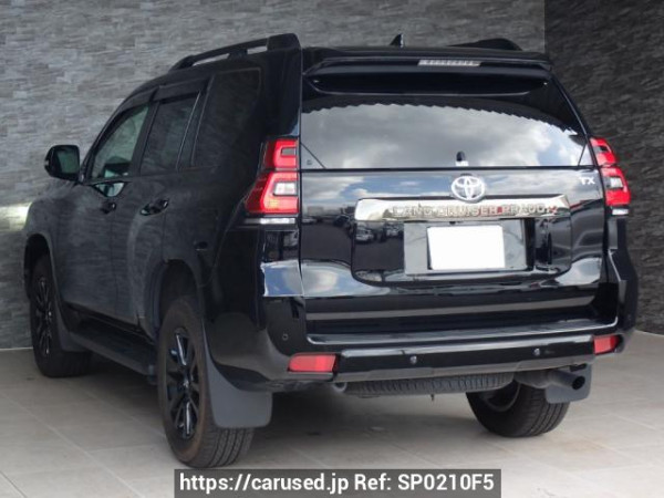 Used 2022 AT toyota land-cruiser-prado TRJ150W Image[1]