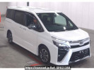 Toyota Voxy ZRR80W