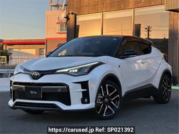 Used 2020 MT toyota c-hr NGX10 Image[1]