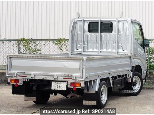 Buy Used 2016 Toyota Dyna Truck KDY221 (SP0214A8)